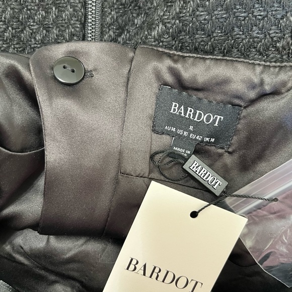 BARDOT Lexi Textured Cutout Halter Mini Dress - Picture 9 of 10